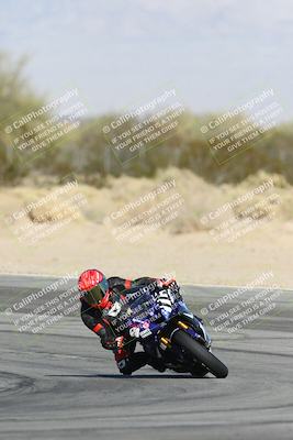 media/Dec-07-2025-CVMA (Sun) [[3e7d2de5dc]]/Race 8-Middleweight Shootout/